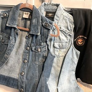 3 Harley Davidson vests
